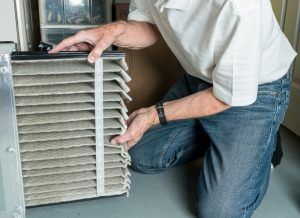Pulling a furnace filter