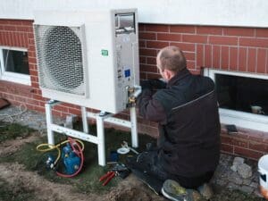 Ductless heat pumps can have washable filters to filter the air of pollutants, but there are many other kinds of heat pump filters on the market.